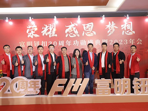 共克时艰的业务精英们