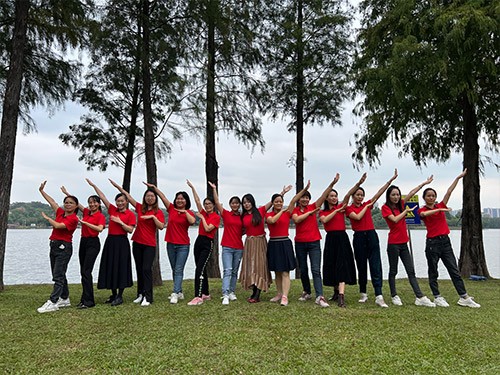 激情四射的富明业务女将们