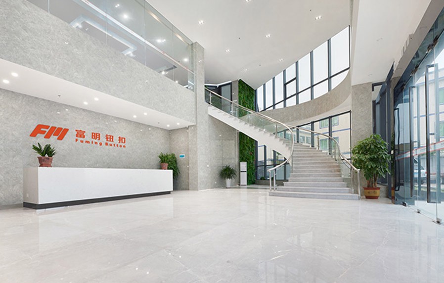 企业成本上涨用工短缺，服装钮扣行业的危机